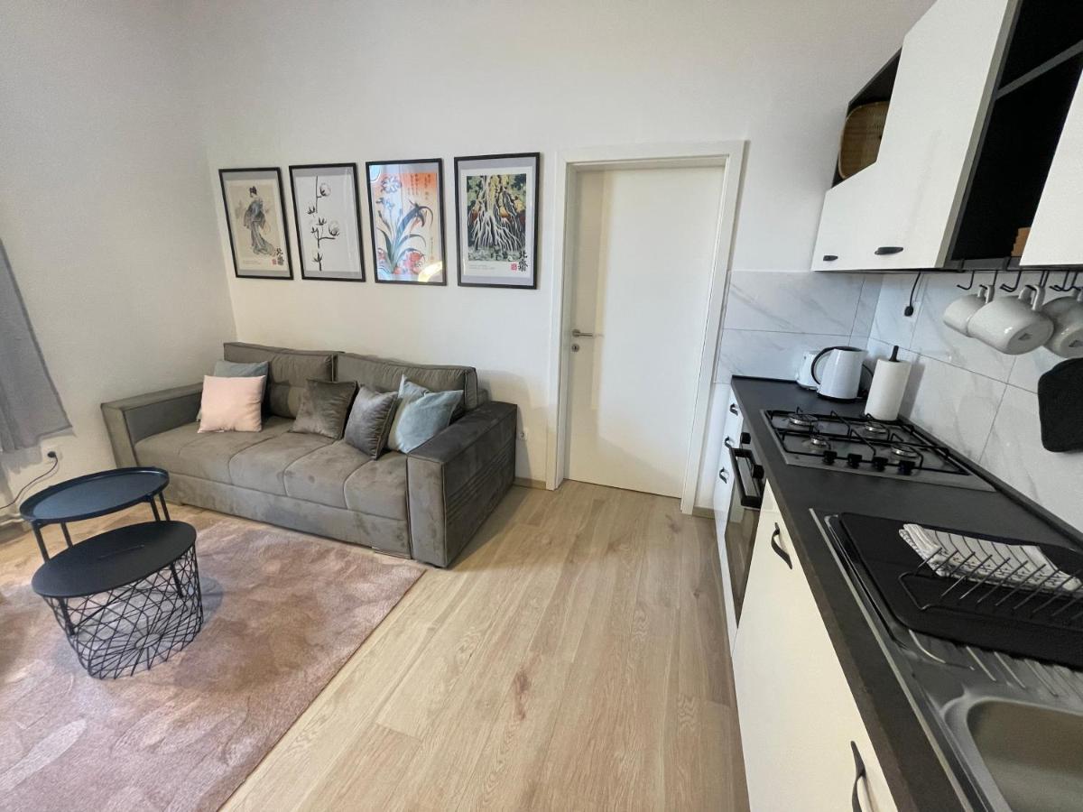 Apartment At - Center